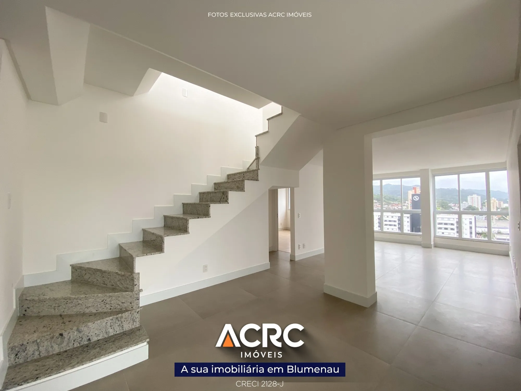 ACRC Imóveis - Cobertura Duplex em Blumenau no bairro Centro — foto 3