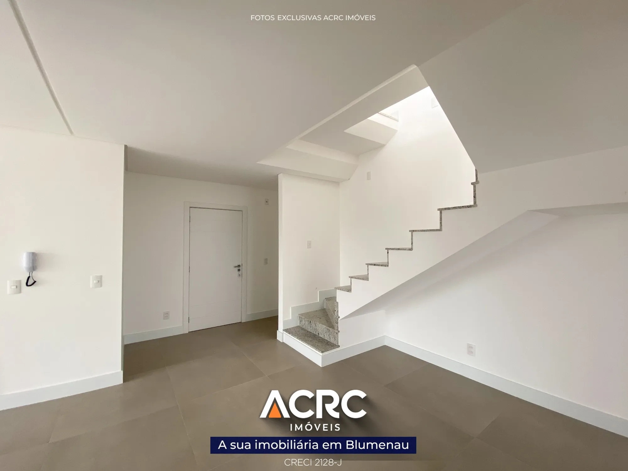 ACRC Imóveis - Cobertura Duplex em Blumenau no bairro Centro — foto 4