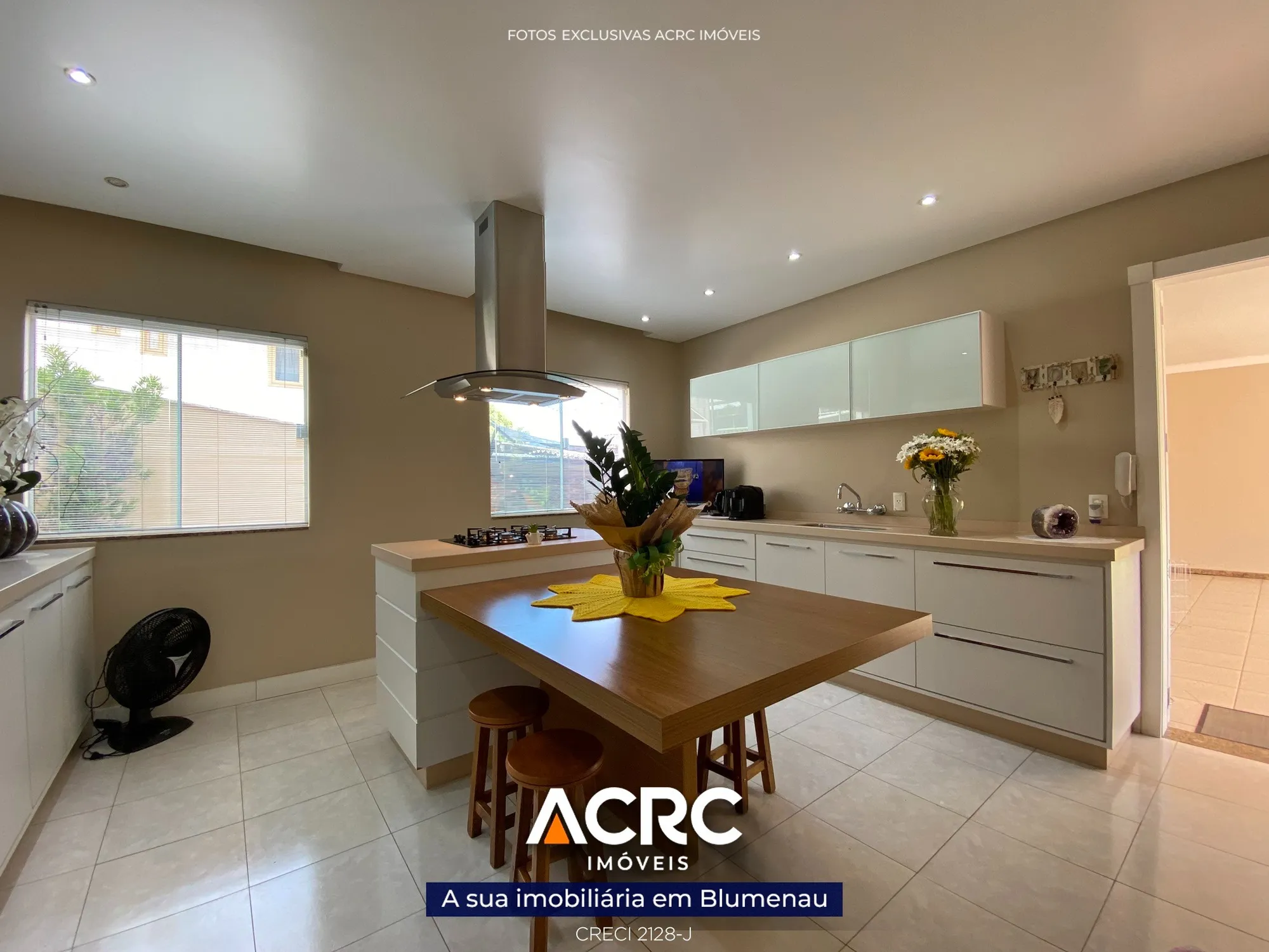 ACRC Imóveis - Casa para Venda em Indaial no Bairro Estados — foto 4