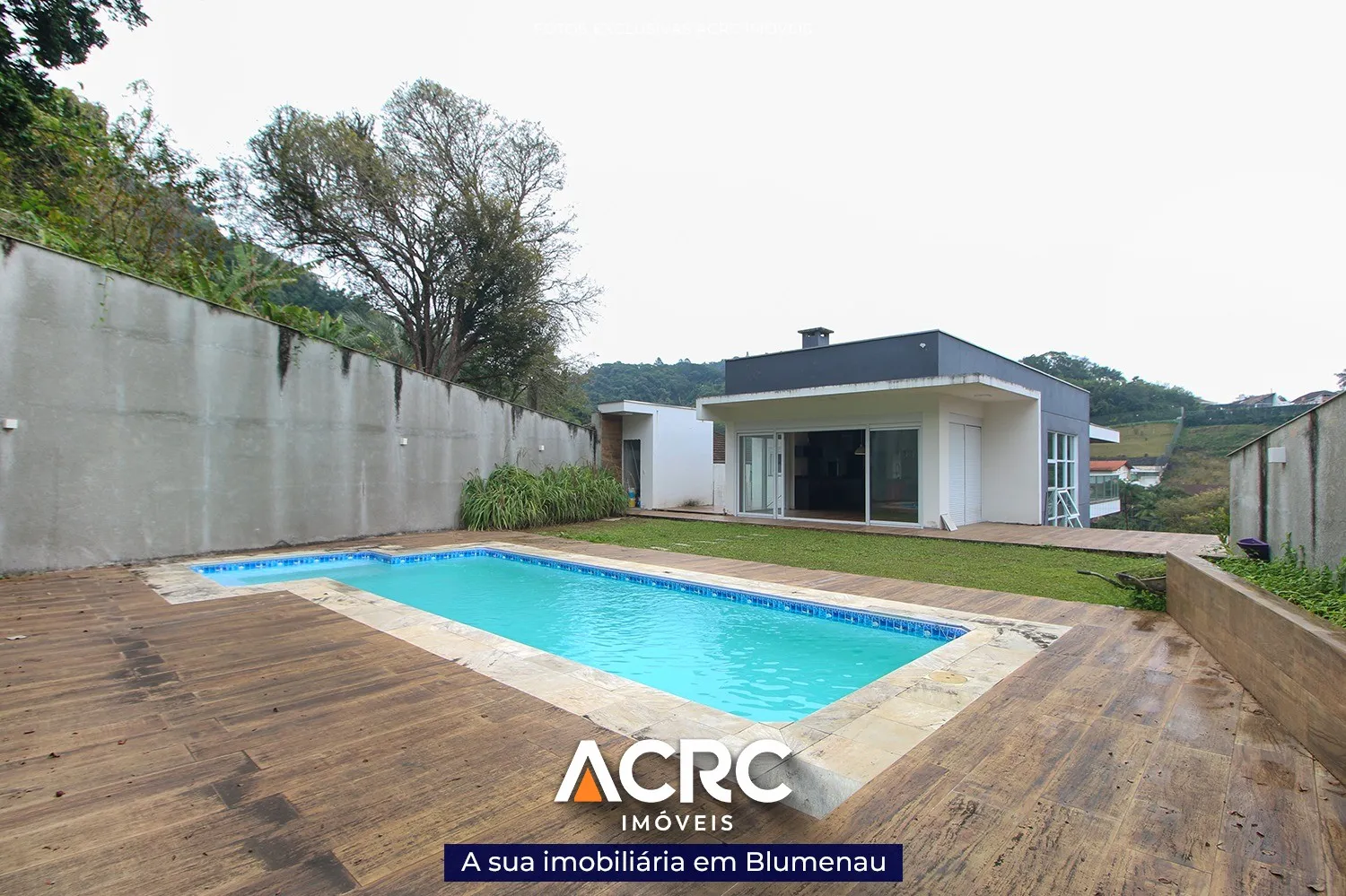 Casa · à venda · 7 quartos · Jardim Blumenau, Blumenau