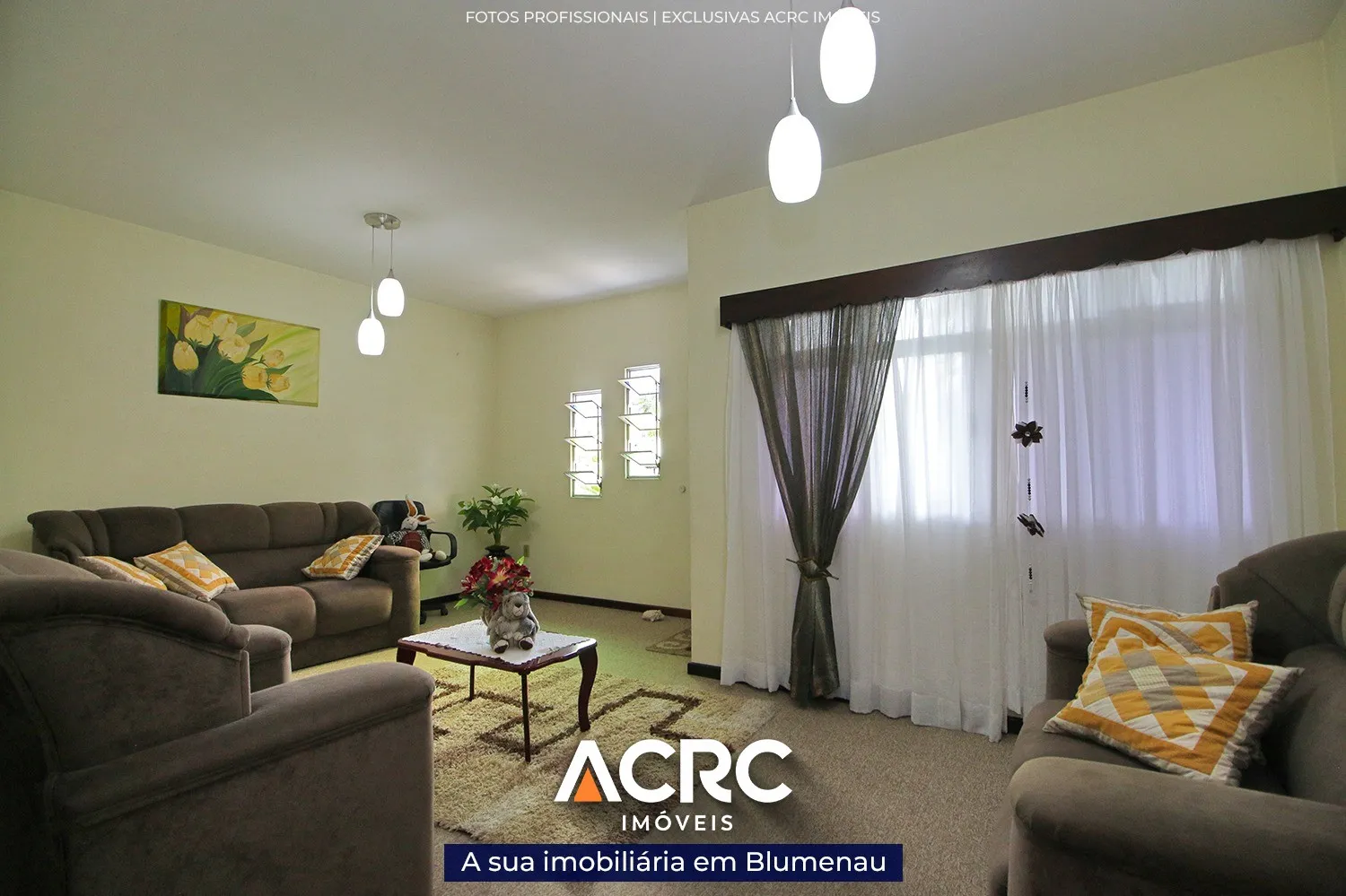 ACRC Imóveis - Casa com amplo terreno para venda no Bairro Itoupavazinha — foto 3