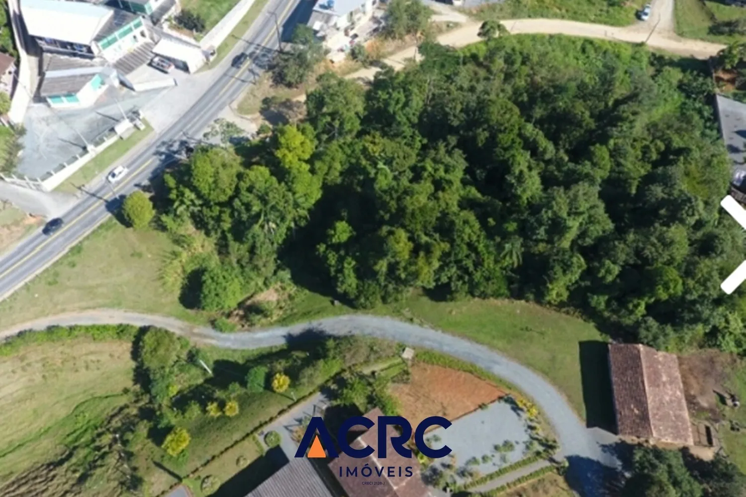ACRC Imóveis - Amplo terreno livre de enchentes para venda no Bairro Itoupavazinha - foto 1