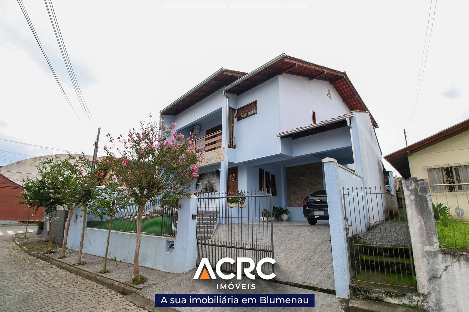 ACRC Imóveis - Casa semimobiliada com aquecimento solar para venda no Bairro Garcia — foto 2