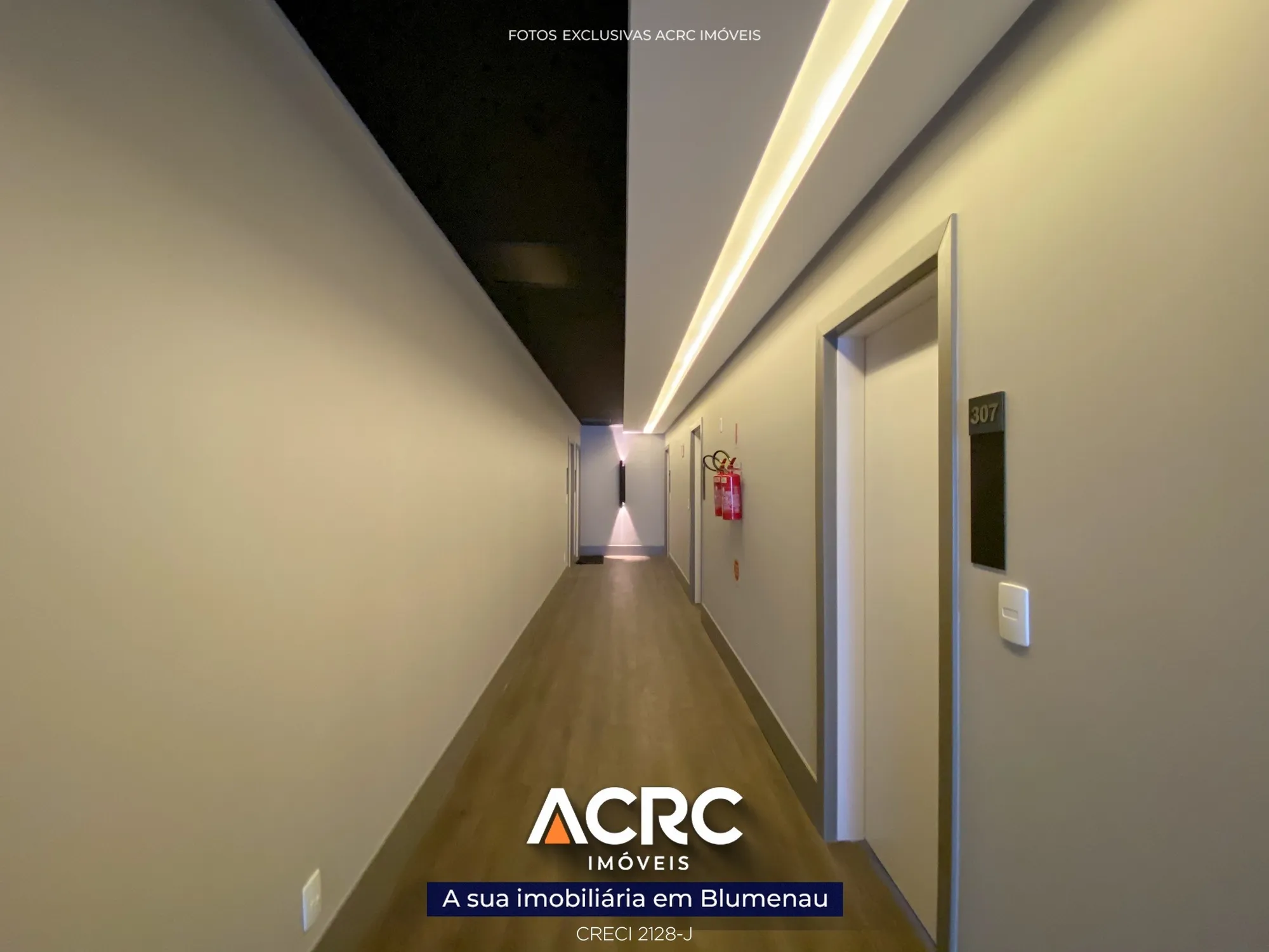 ACRC Imóveis - Sala comercial com 1 vaga de garagem para venda no bairro Garcia — foto 3