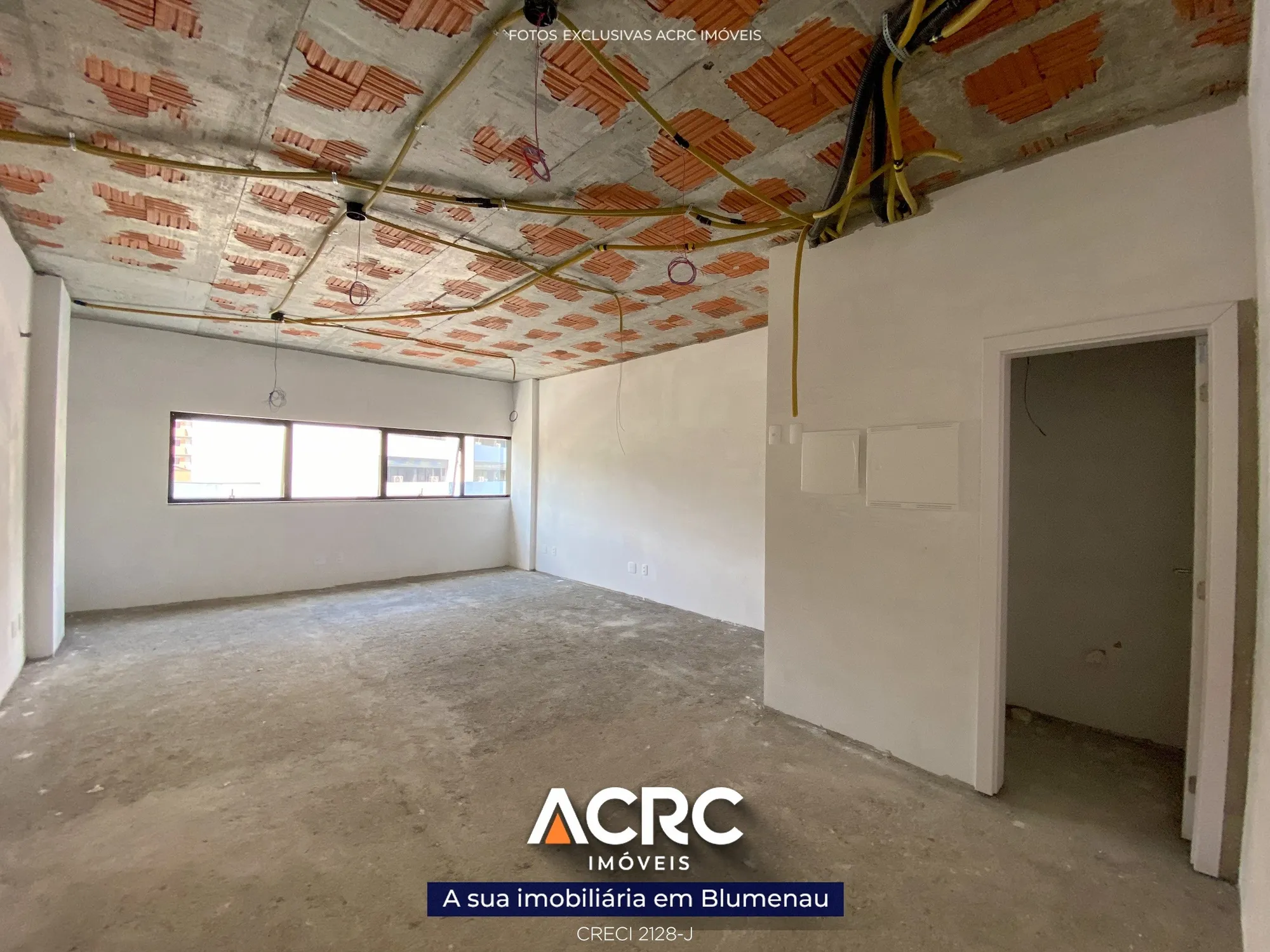 ACRC Imóveis - Sala comercial com 1 vaga de garagem para venda no bairro Garcia — foto 5