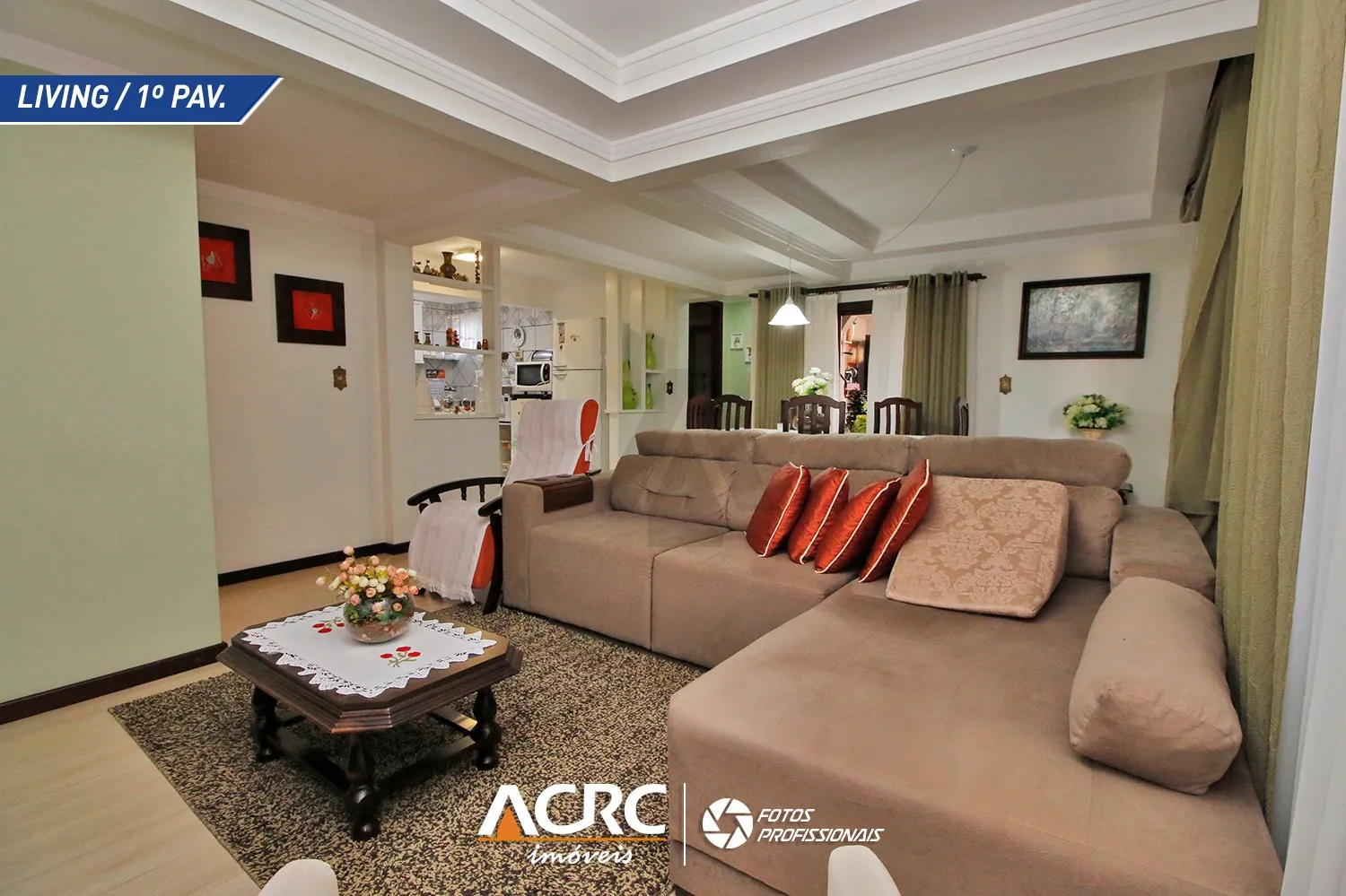 ACRC Imóveis - Casa com 03 pavimentos semi mobiliada para venda no Bairro Água Verde — foto 6