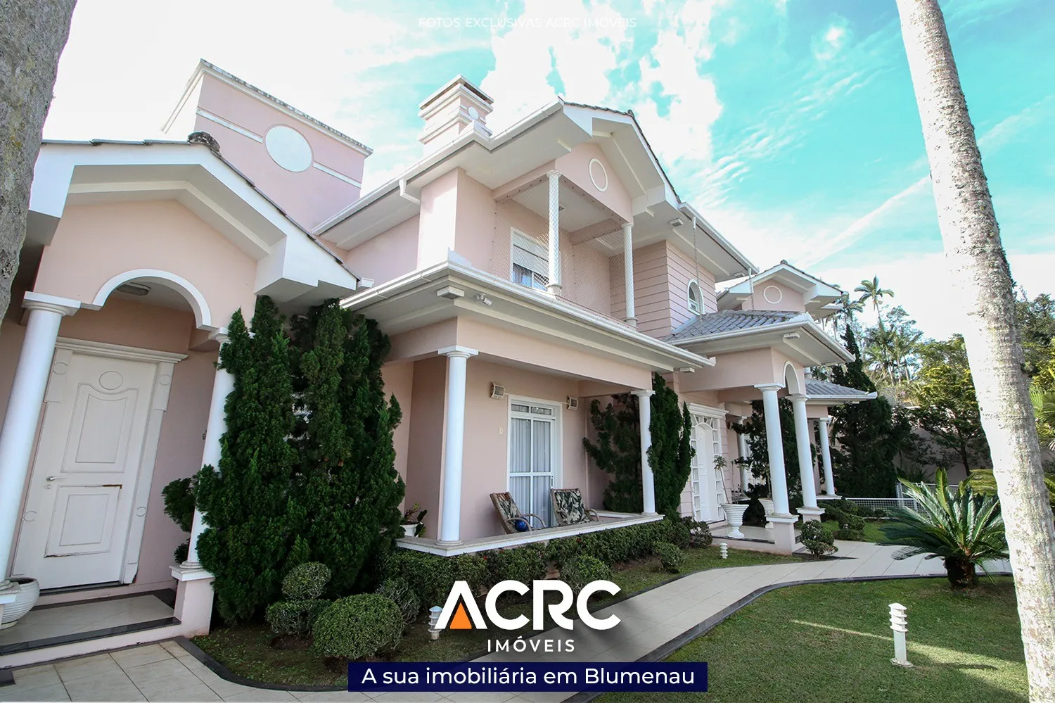 ACRC Imóveis - Casa à Venda no bairro Itoupava Norte - foto 1