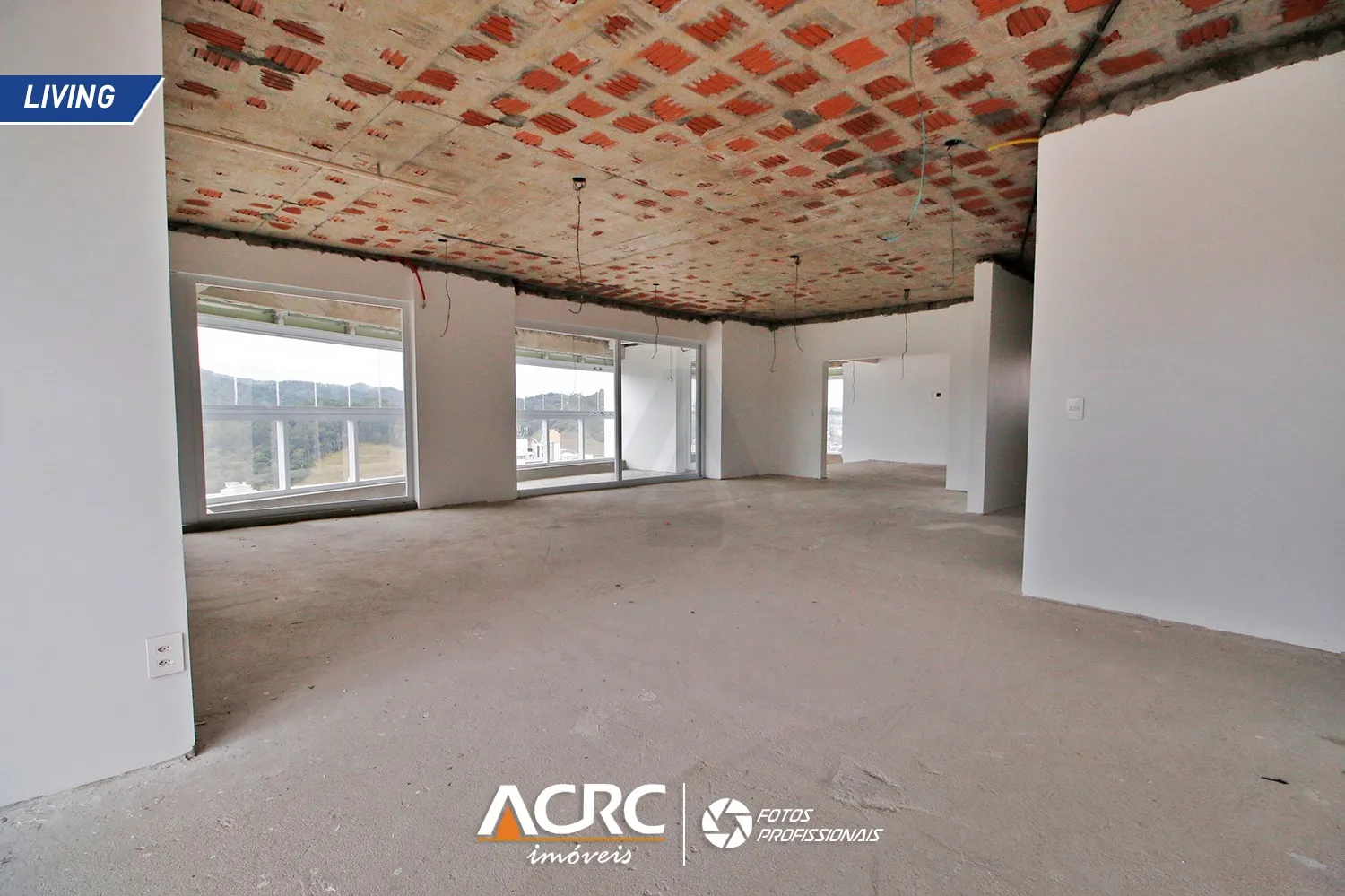 ACRC Imóveis - Apartamento com ampla área privativa à venda no bairro Ponta Aguda — foto 5