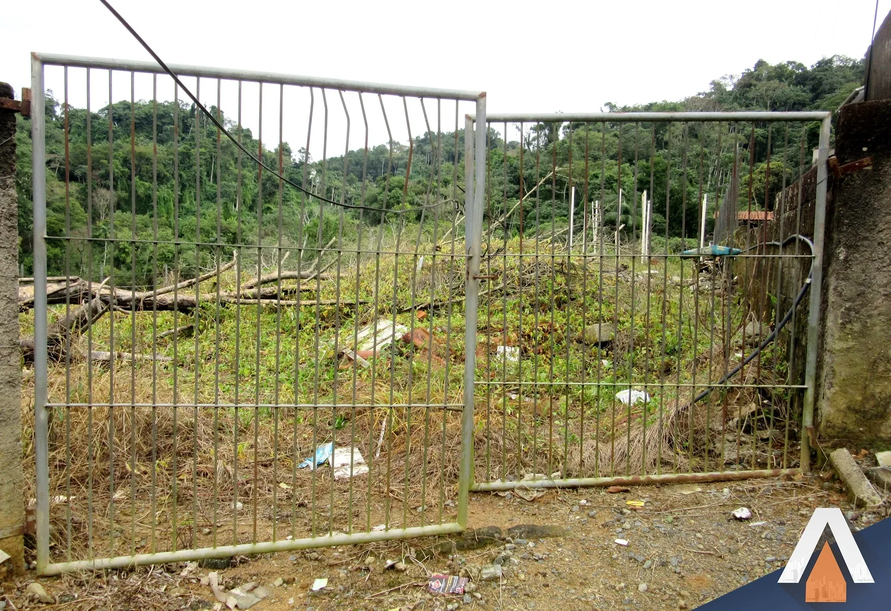 ACRC Imóveis - Terreno à venda no bairro Àgua Verde, com 532 m — foto 2