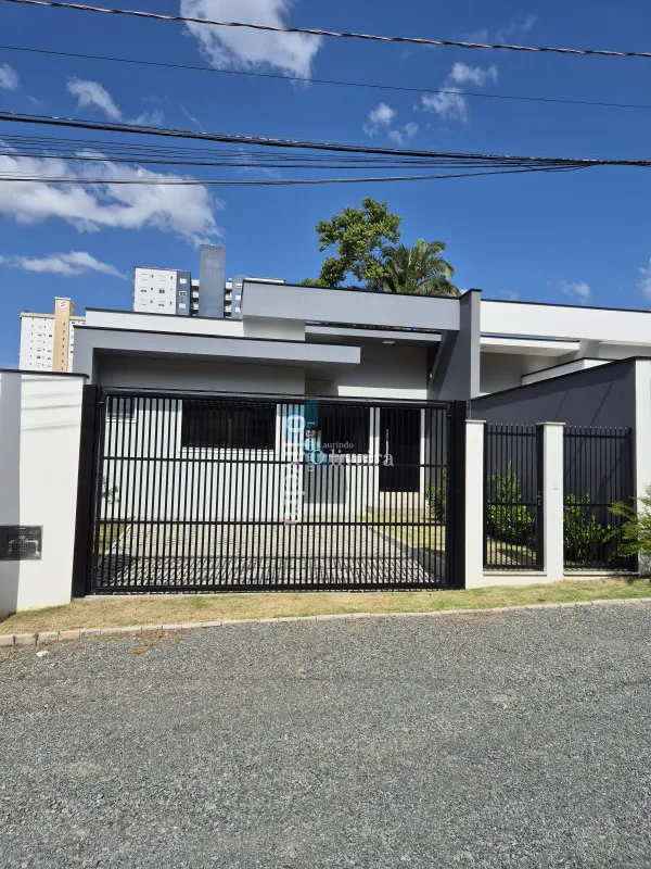 Casa à venda no bairro Escola Agrícola em Blumenau/SC - foto 1