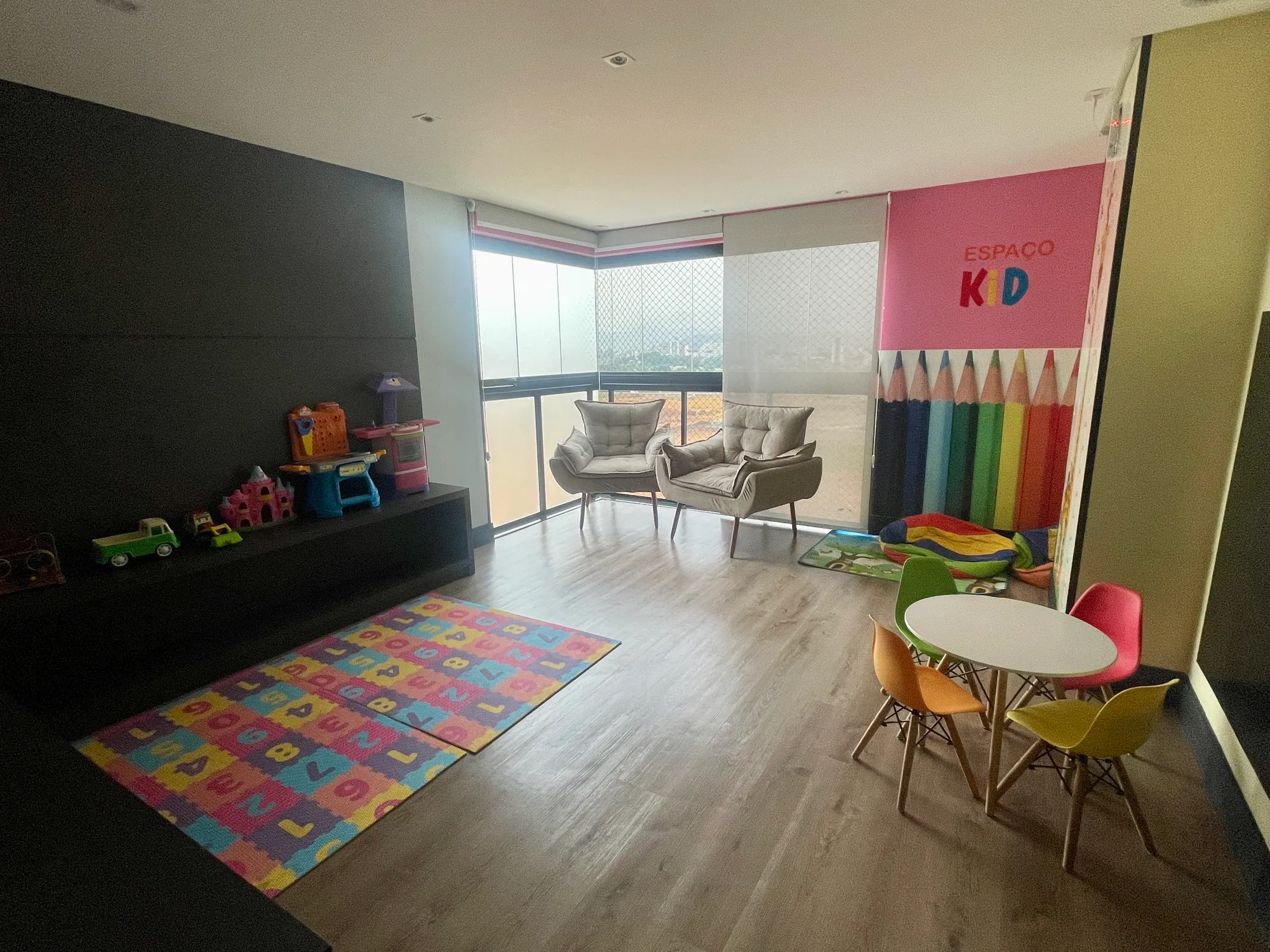 Apartamento a venda no Edifício Coral Gables em Camboriú/SC — foto 2