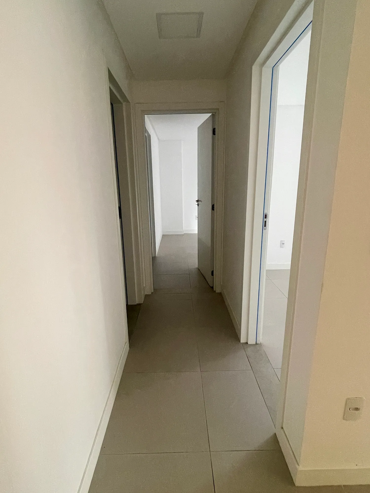 Apartamento a venda no Edifício Coral Gables em Camboriú/SC — foto 7