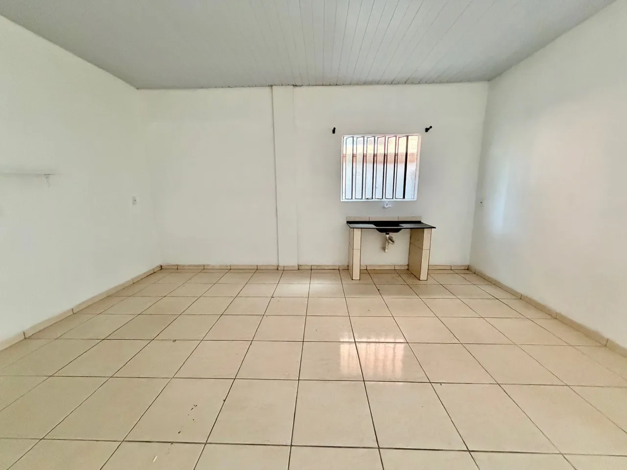 Sala/ Módulo Comercial/ Industrial para Empresas com 90m, para Alugar na Rua Bahia, bairro Passo Manso em Blumenau/SC — foto 5