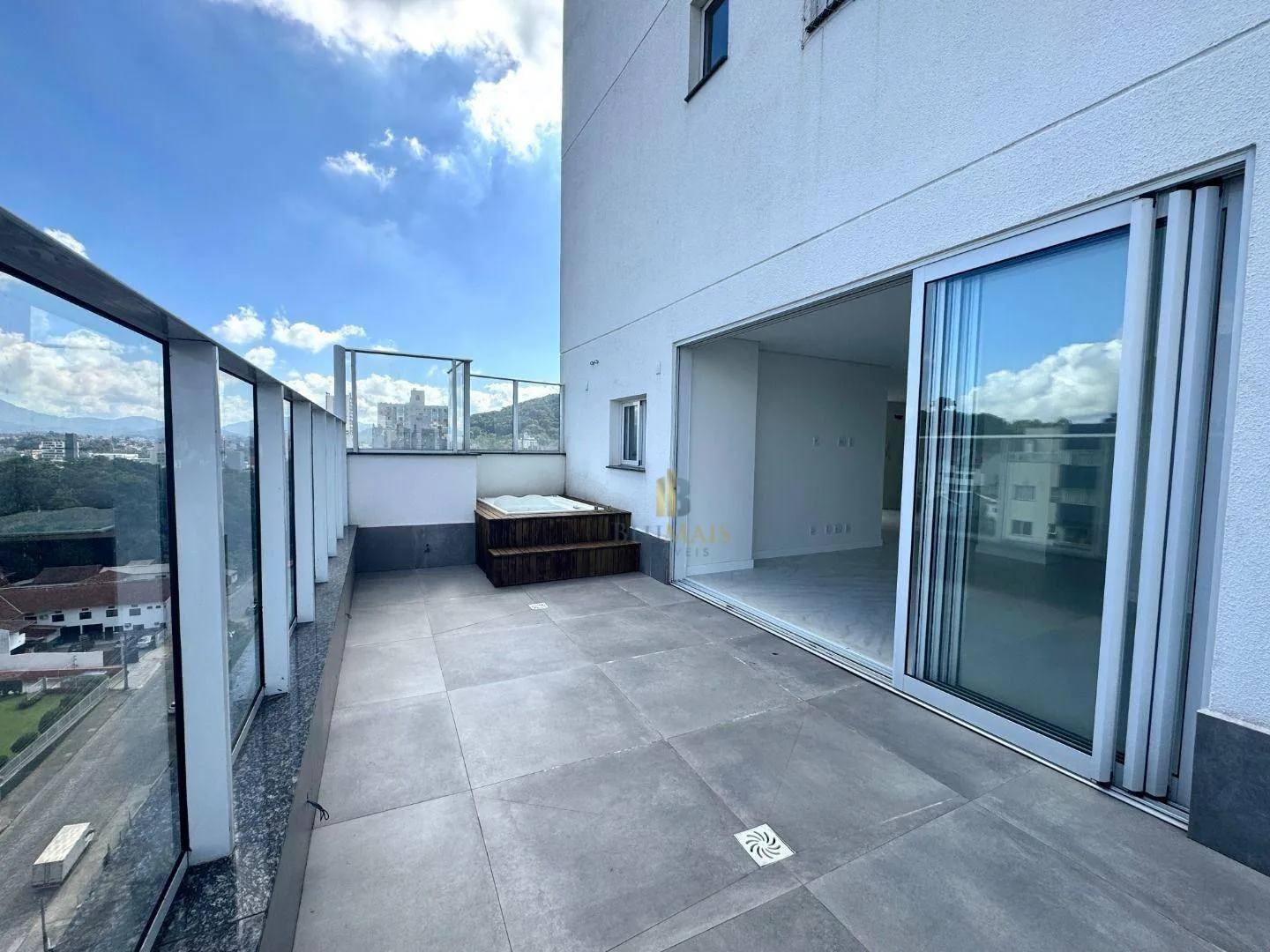 Apartamento com 2 dormitórios à venda, 151 m por R$ 1.370.000 - Vila Nova - Blumenau/SC - foto 1