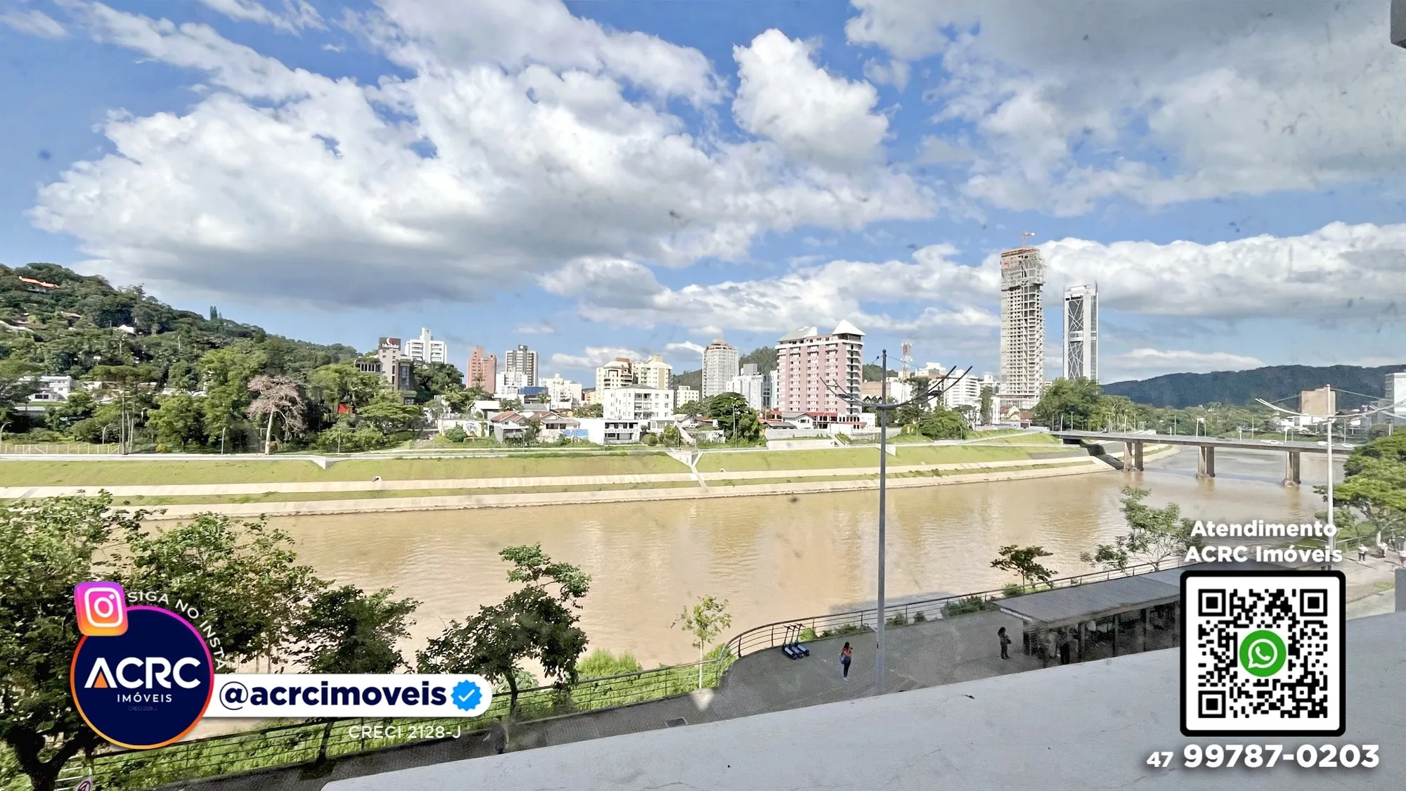 ACRC Imóveis - SA01374 - Sala para Locação no Centro de Blumenau — foto 2