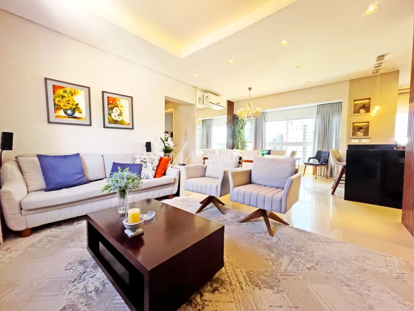 APARTAMENTO TOTALMENTE MOBILIADO E EQUIPADO NO BAIRRO VELHA, EM BLUMENAU, PRÓXIMO À VILA GERMÂNICA - foto 1