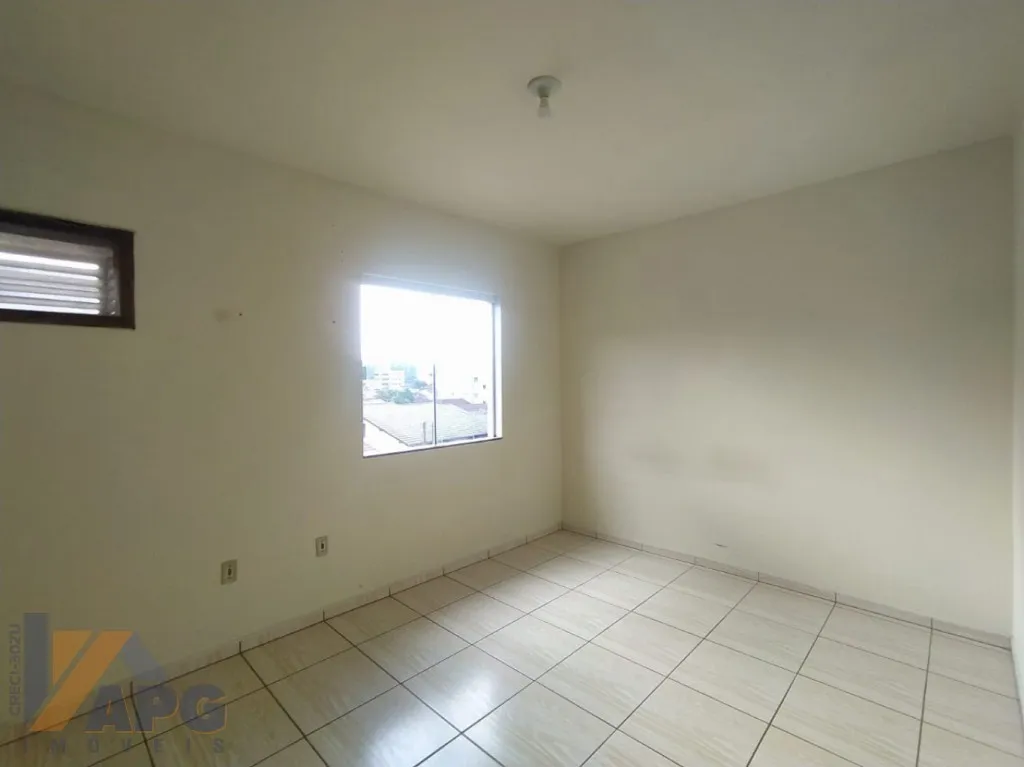 Apartamento com 2 dormitórios, no bairro Sete de Setembro. — foto 5