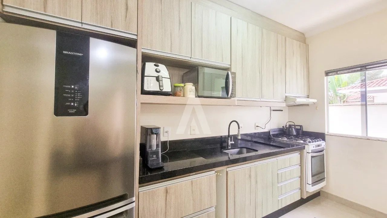 Casa em condomínio com 1 suíte e 2 quartos à venda no bairro Nova Brasília em Joinville-SC por R$850.000,00. — foto 4