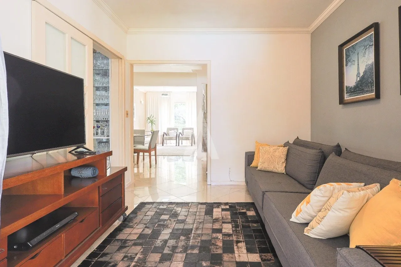 Casa com 2 suítes e 3 quartos à venda no bairro Santo Antônio em Joinville-SC por R$1.600.000,00. — foto 5