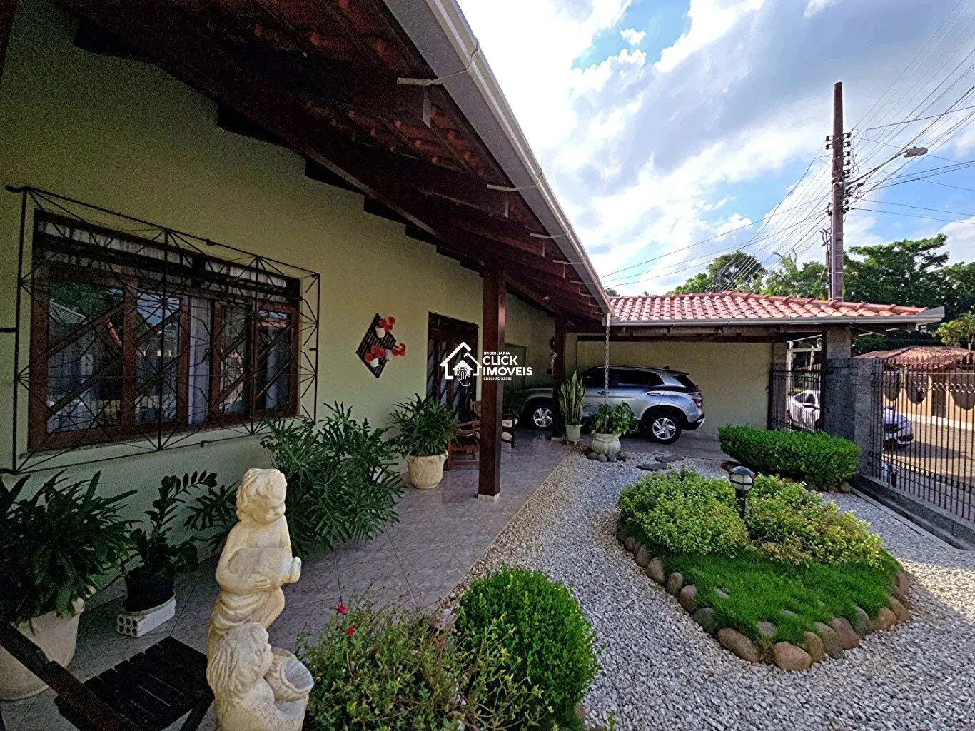 Casa com 3 dormitórios à venda no bairro Velha Central em Blumenau/SC — foto 2