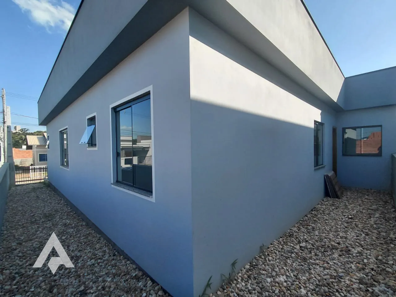 Casa com 3 dormitórios sendo uma suíte à venda por R$ 450.000,00 - Bairro Benedito - Indaial/SC — foto 3