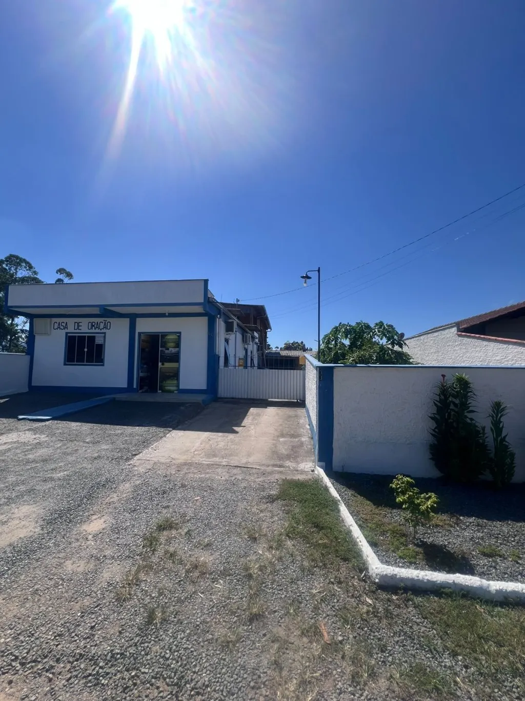 CASA COM SALA COMERCIAL A VENDA- INDAIAL SC - foto 1