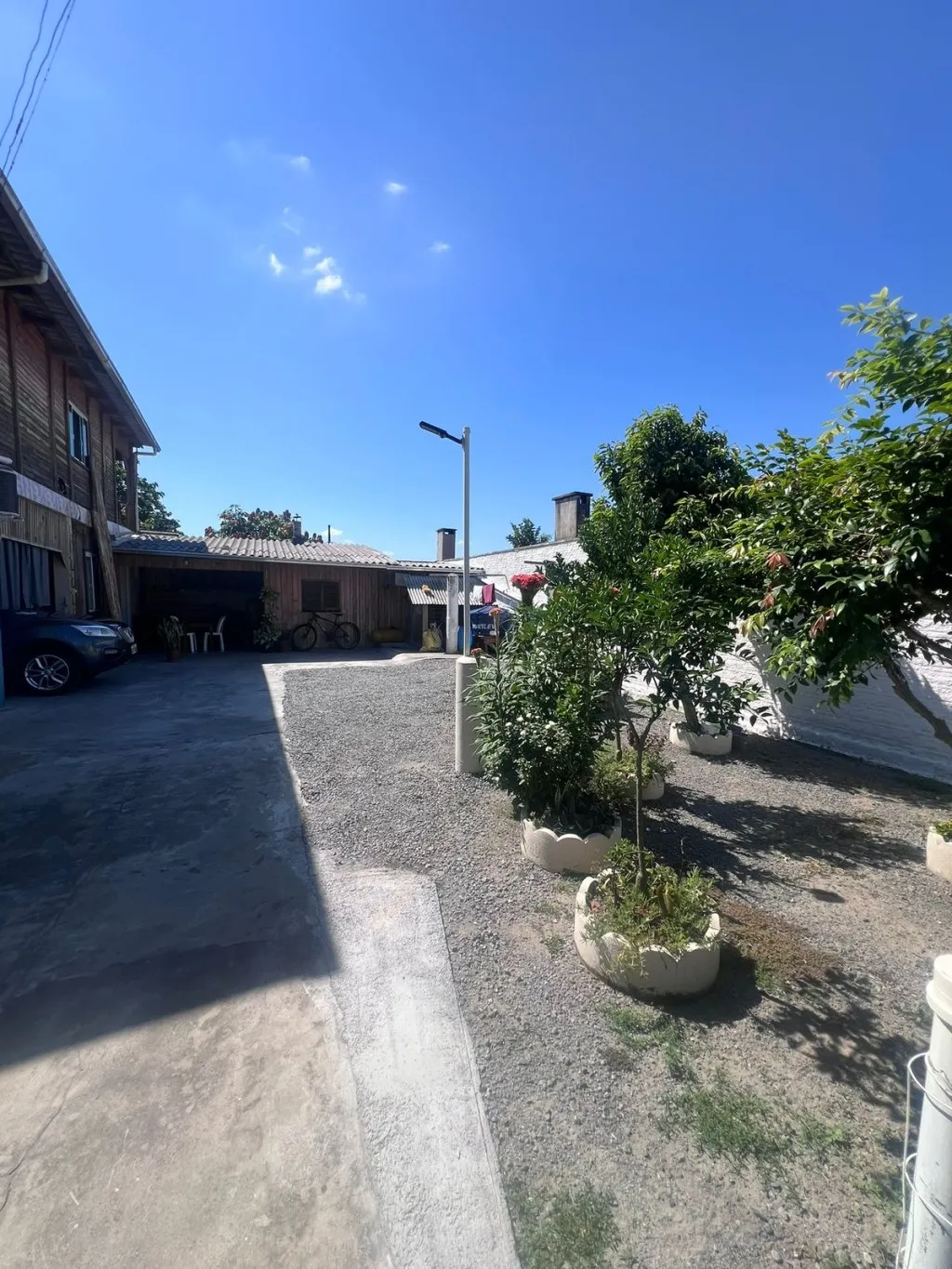 CASA COM SALA COMERCIAL A VENDA- INDAIAL SC — foto 2