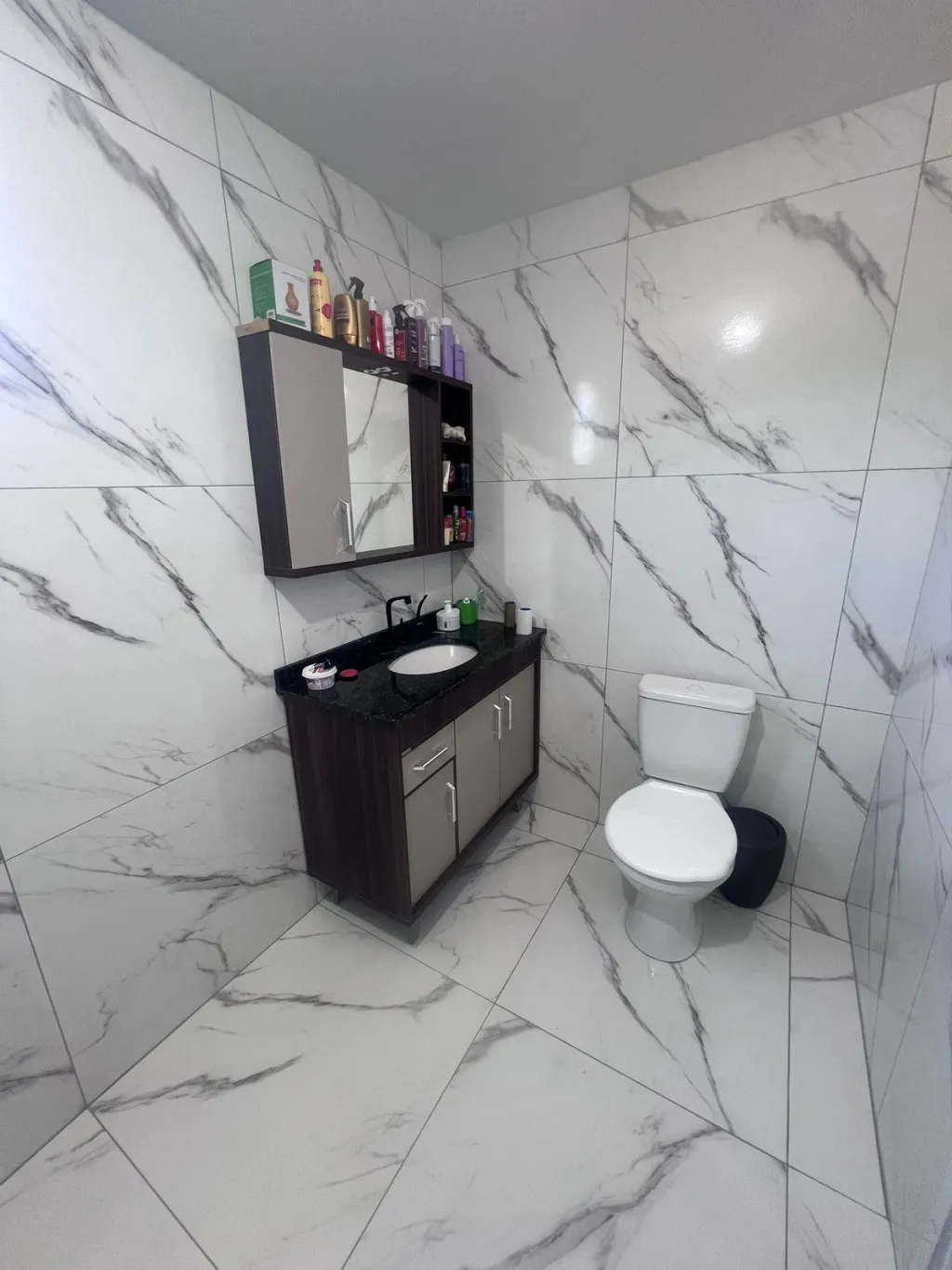 CASA COM SALA COMERCIAL A VENDA- INDAIAL SC — foto 6