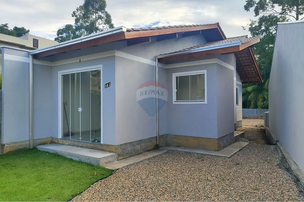 CASA COM 2 QUARTOS - ESTRADAS AREIAS- OTIMO ACABAMENTO - foto 1