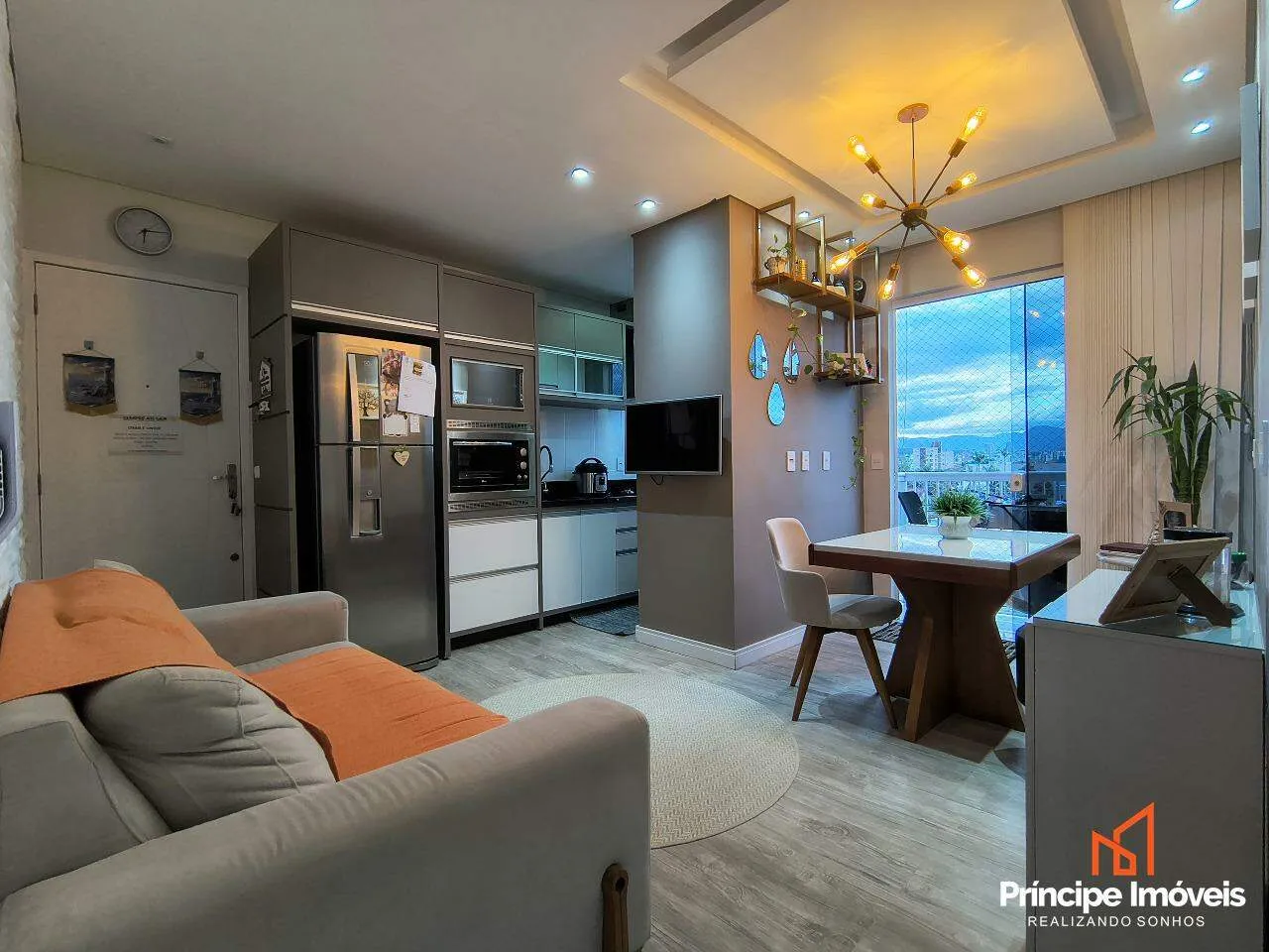 Apartamento com 2 quartos no Guanabara em Joinville - foto 1