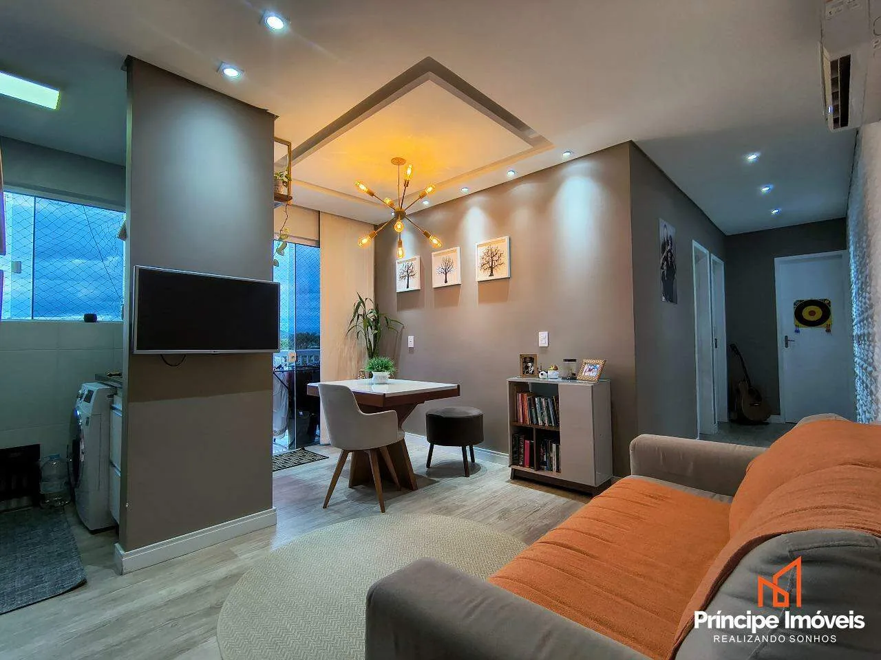 Apartamento com 2 quartos no Guanabara em Joinville — foto 2