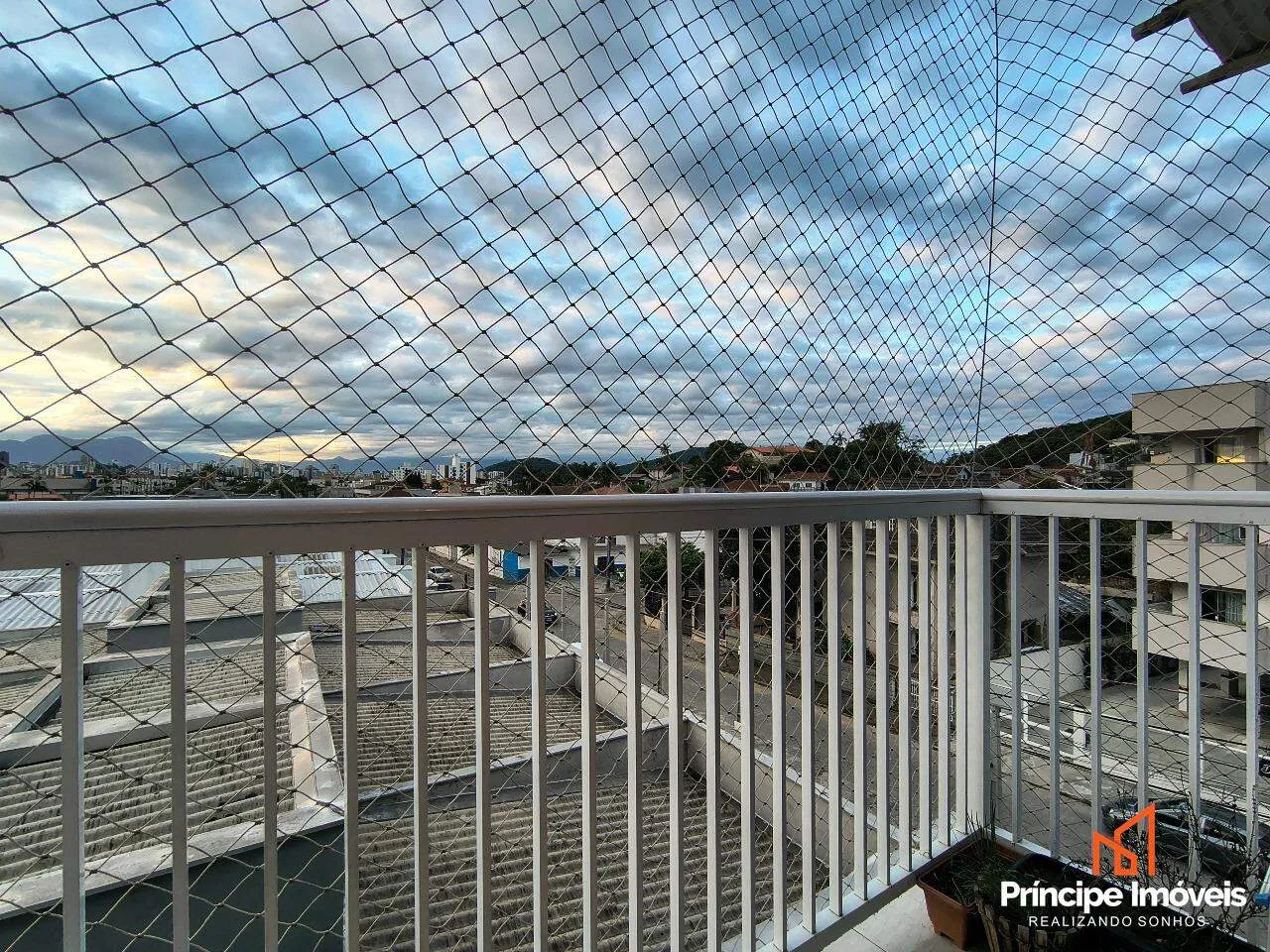 Apartamento com 2 quartos no Guanabara em Joinville — foto 7