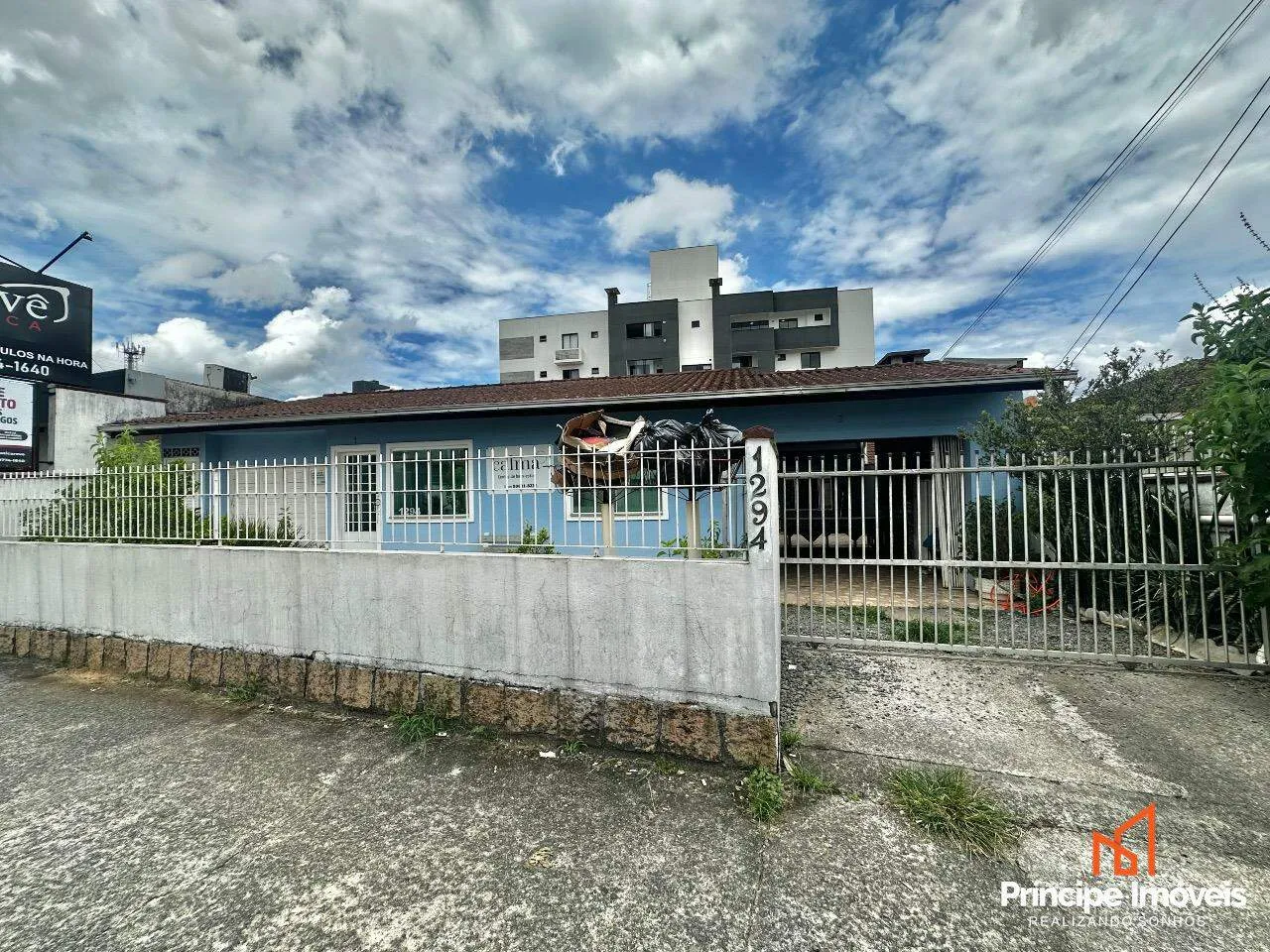 Casa com 3 quartos no Iririú em Joinville - foto 1