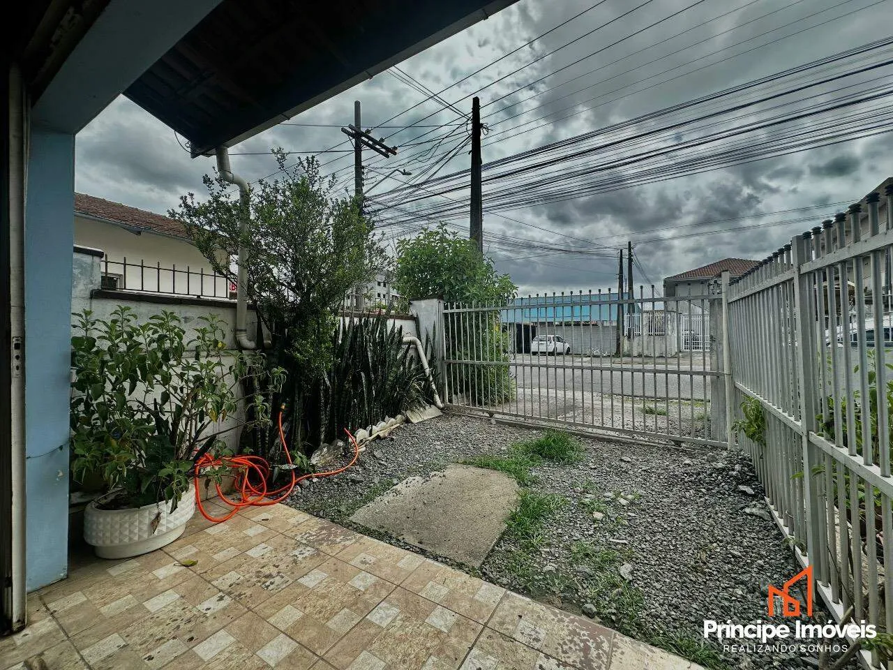 Casa com 3 quartos no Iririú em Joinville — foto 4