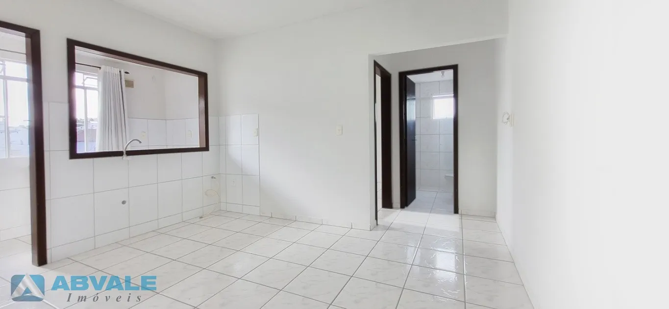 Apartamento à venda no bairro Itoupava Norte em Blumenau, com 1 dormitório e vaga de garagem coberta, próximo ao Shopping Park Europeu — foto 2