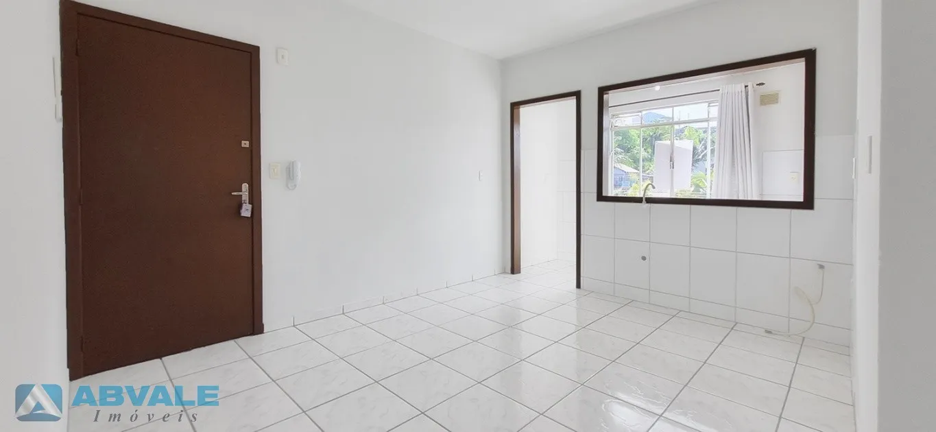 Apartamento à venda no bairro Itoupava Norte em Blumenau, com 1 dormitório e vaga de garagem coberta, próximo ao Shopping Park Europeu — foto 3