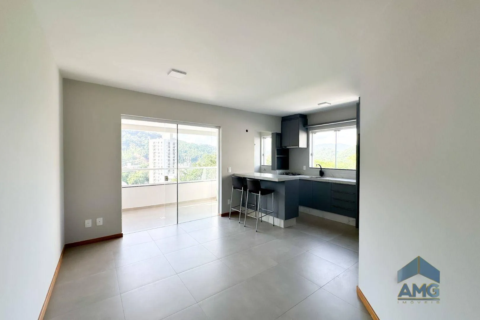 Apartamento com 2 dormitórios à venda, 66 m por R$ 420.000 - Boa Vista - Blumenau/SC - foto 1