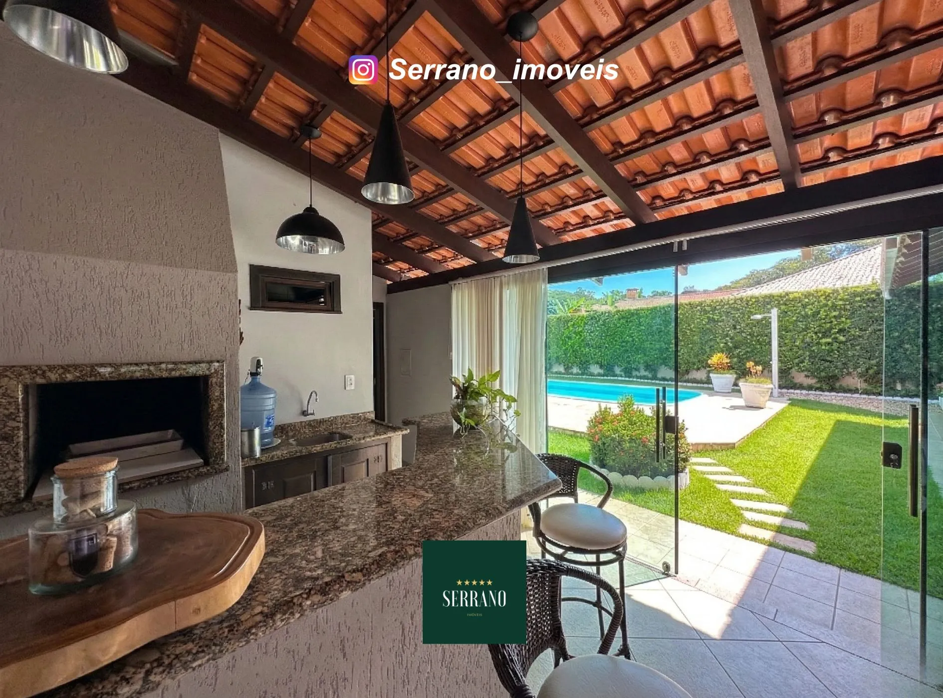 Casa com Piscina à venda — foto 5