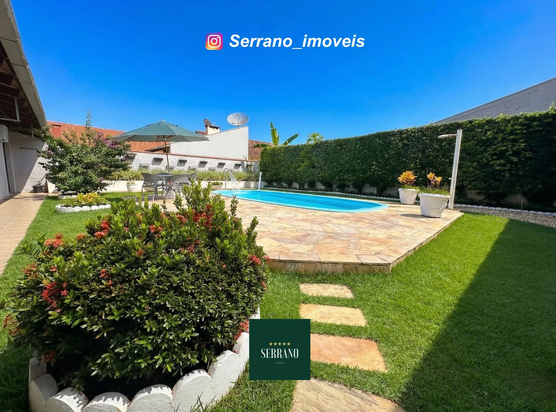 Casa com Piscina à venda — foto 3