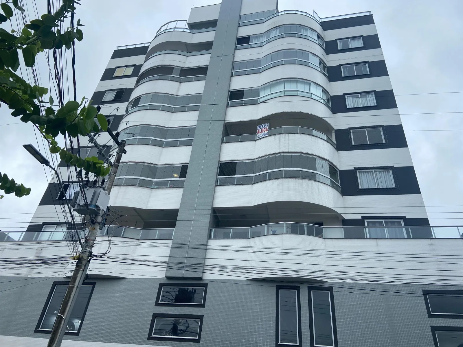 Apartamento com 03 dormitórios no Centro — foto 2