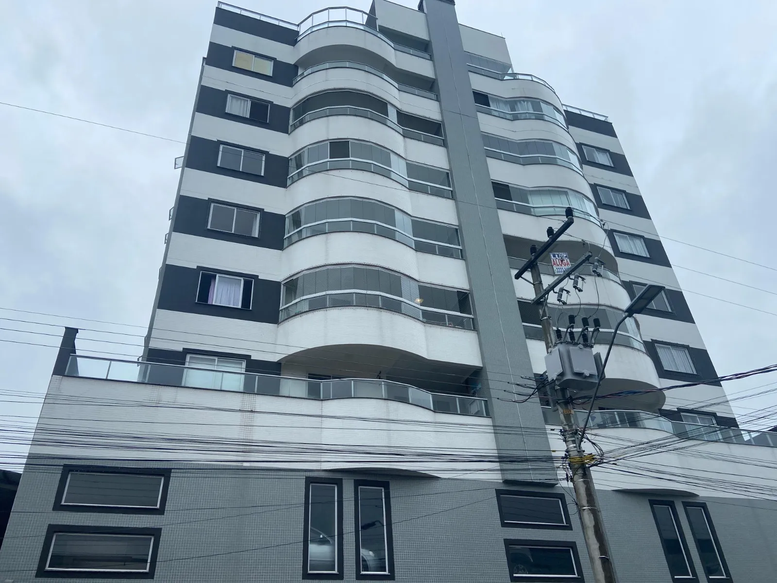 Apartamento com 03 dormitórios no Centro — foto 3