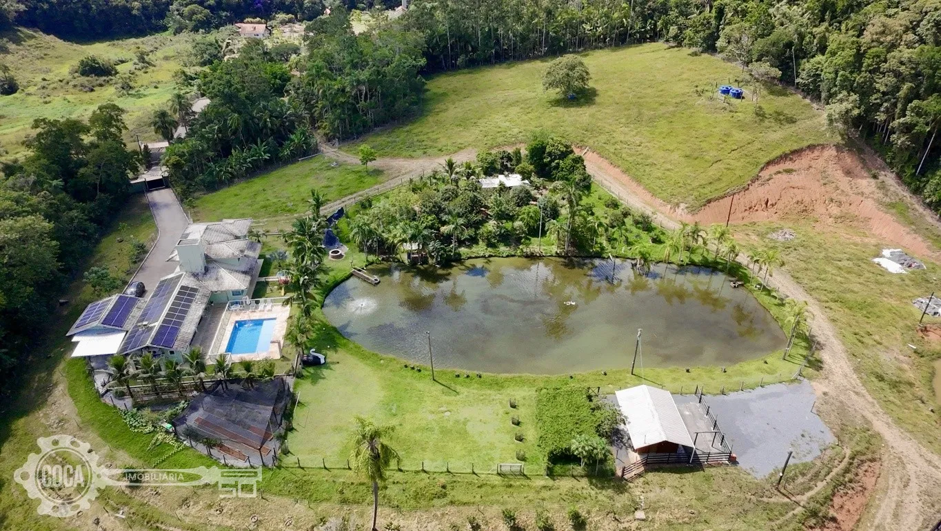 Sítio em Blumenau | Apenas 15 minutos do centro da cidade | 56.000m com infraestrutura completa - foto 1