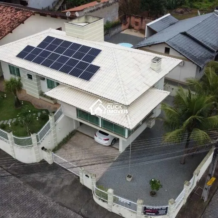 Casa com 4 dormitórios à venda no bairro Água Verde em Blumenau/SC — foto 3