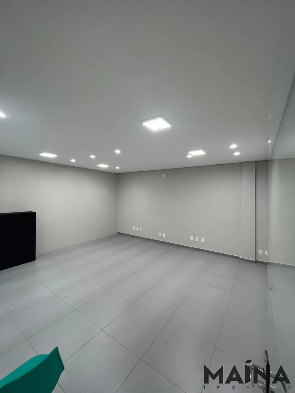 Sala comercial disponível para locação em localização estratégica no centro de Blumenau, na Rua Sete de Setembro, no Condomínio W. Rodacki. — foto 5