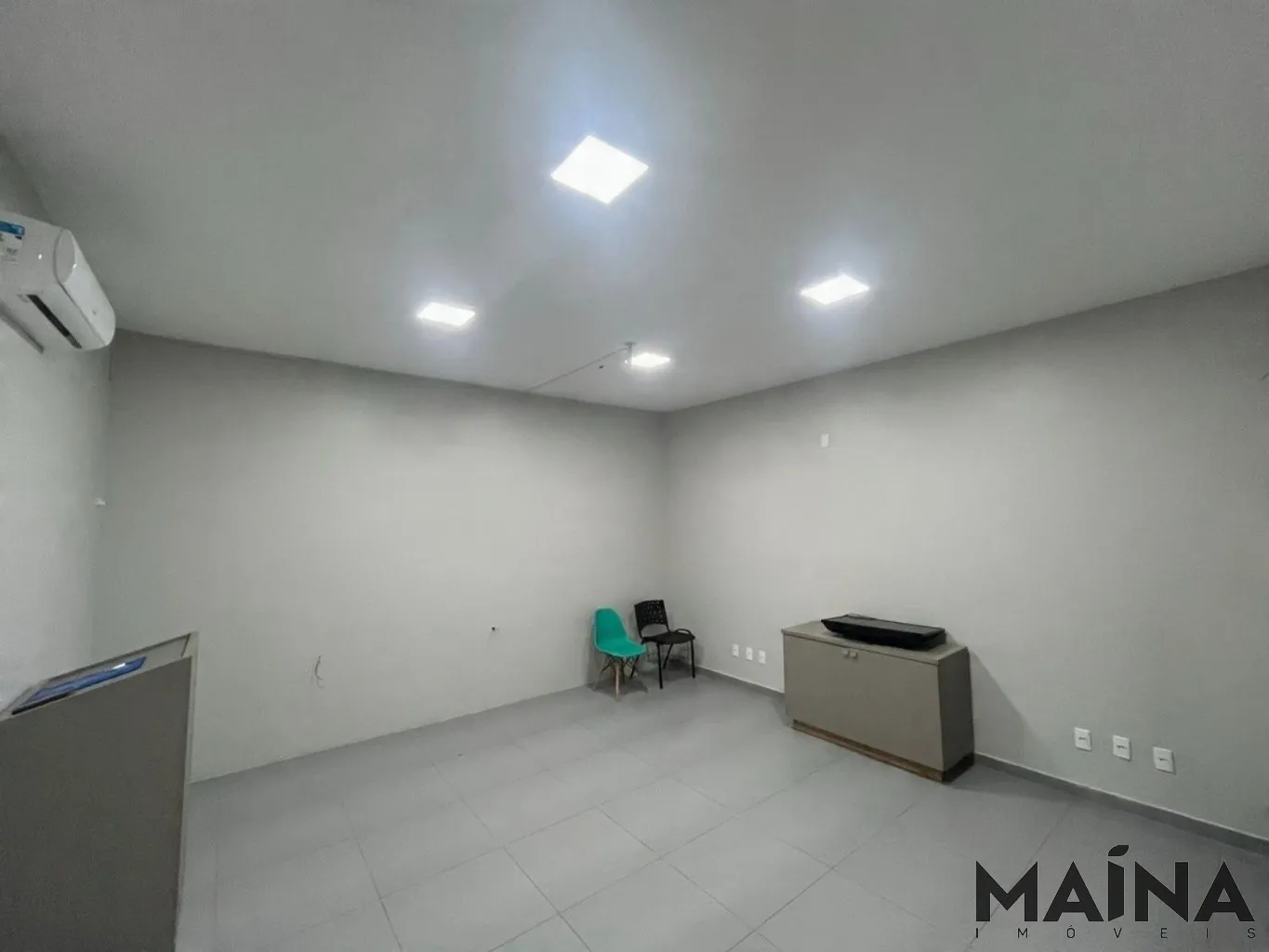 Sala comercial disponível para locação em localização estratégica no centro de Blumenau, na Rua Sete de Setembro, no Condomínio W. Rodacki. — foto 6