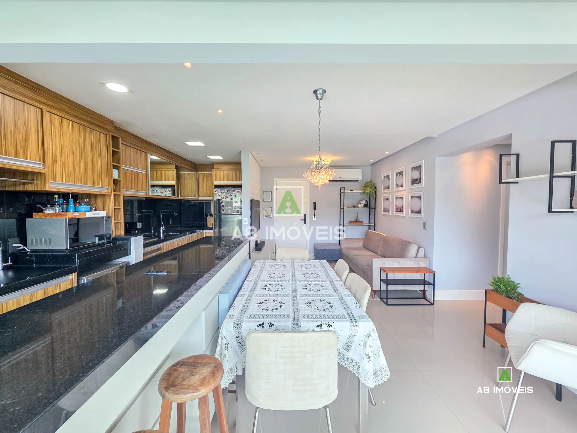 APARTAMENTO MOBILIADO COM SUÍTE DUAS VAGAS ÚLTIMO ANDAR — foto 5