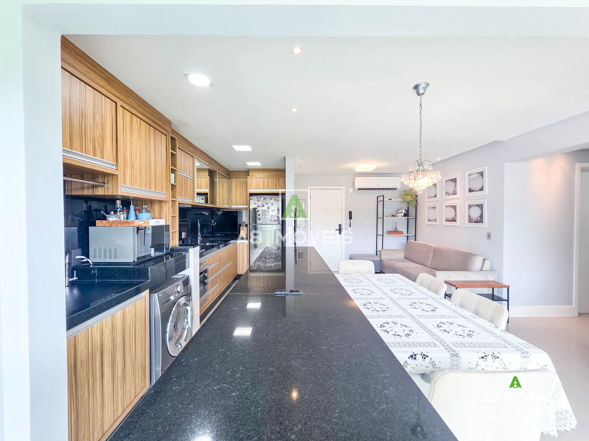 APARTAMENTO MOBILIADO COM SUÍTE DUAS VAGAS ÚLTIMO ANDAR — foto 7