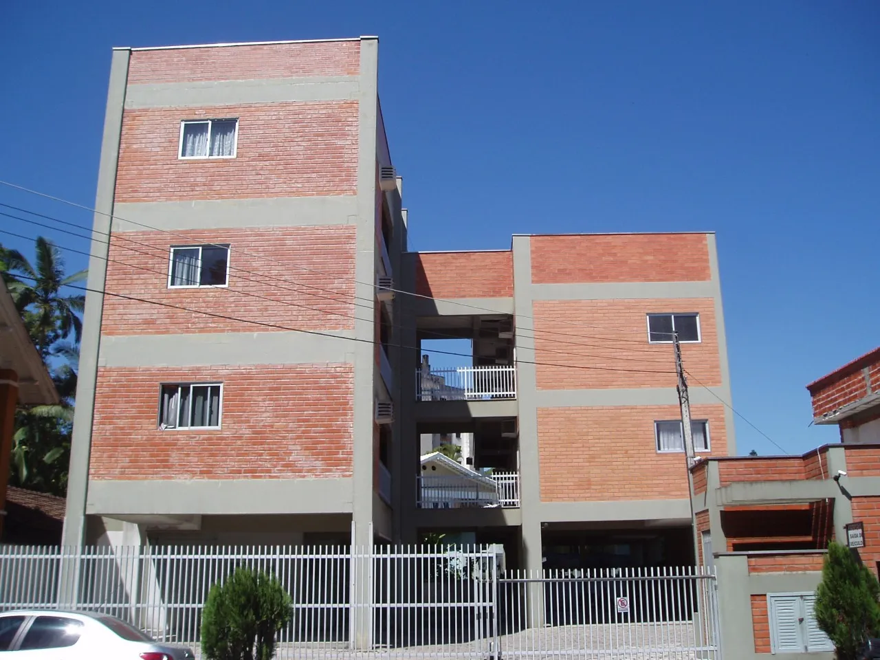 Quitinete no centro - foto 1