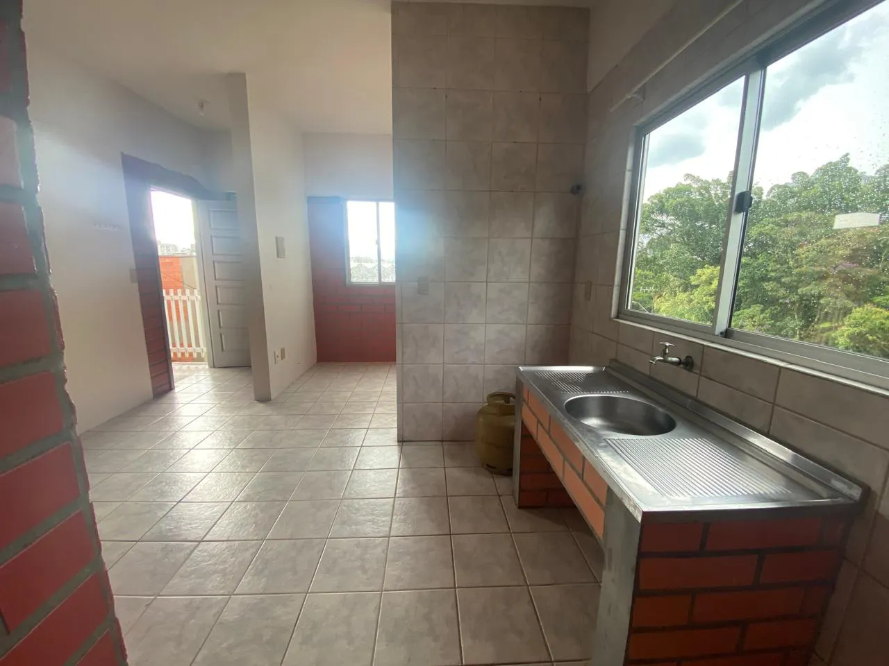 Quitinete no centro — foto 4