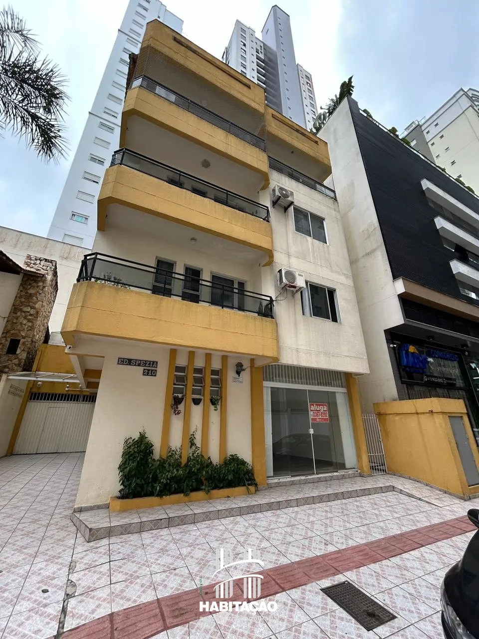 Sala comercial térrea em Balneário Camboriú - foto 1